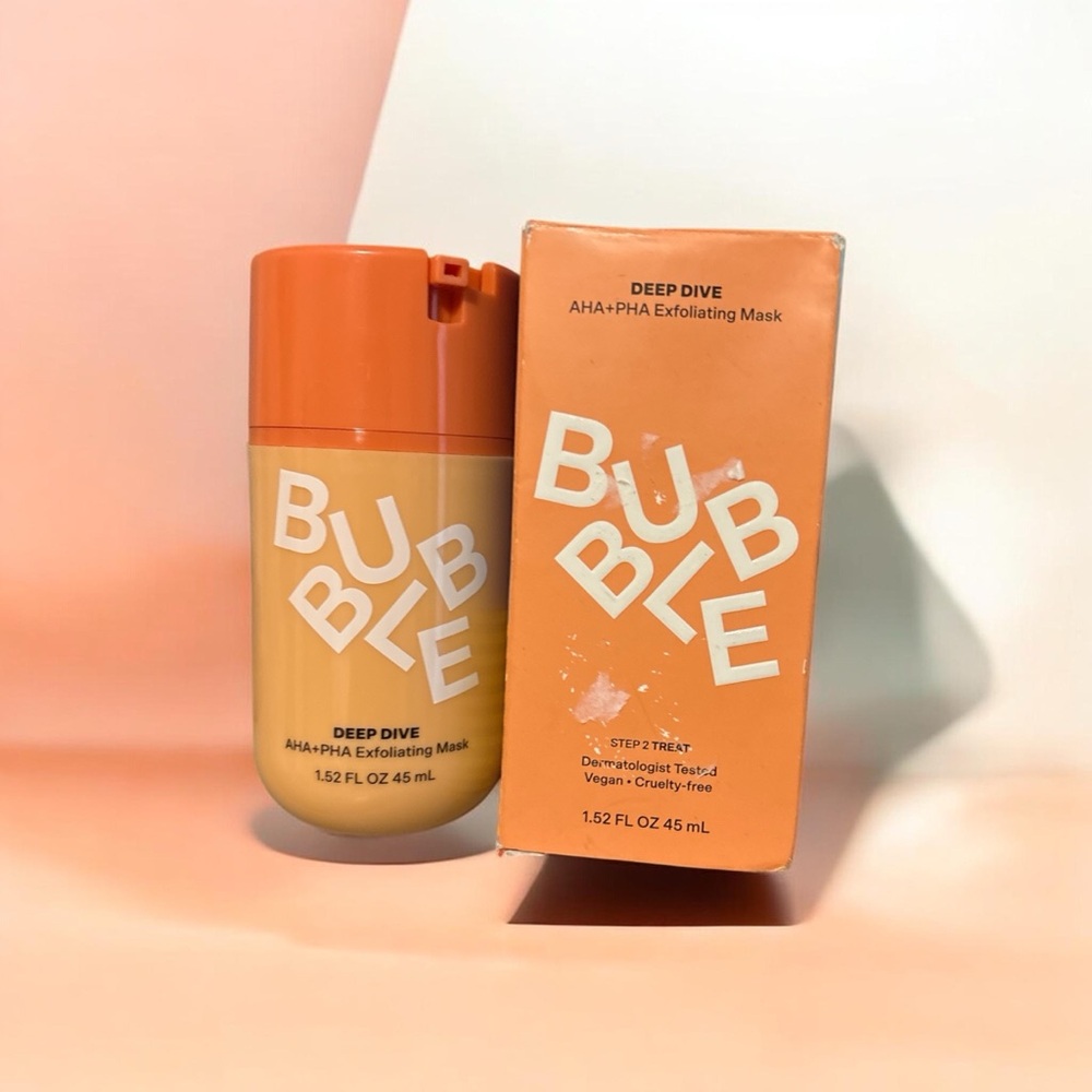 BUBBLE Deep Dive Exfoliating Mask